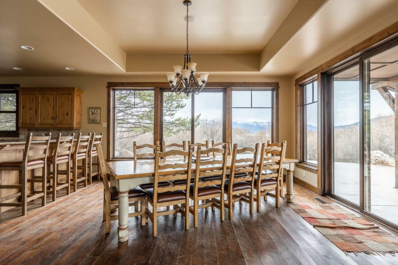 Rainbow Point Sabo Cabin West Yellowstone Exterior foto